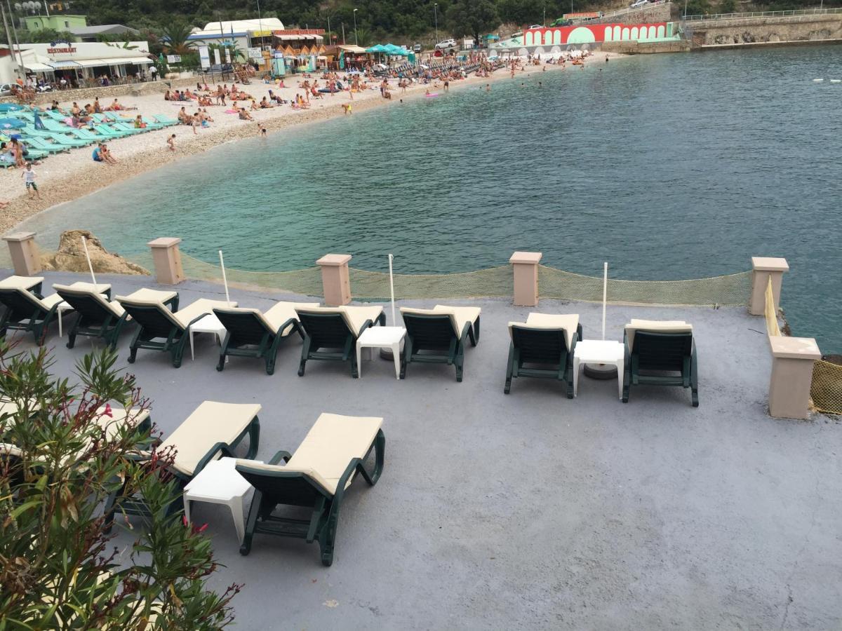 Apartments Stuart Utjeha Εξωτερικό φωτογραφία