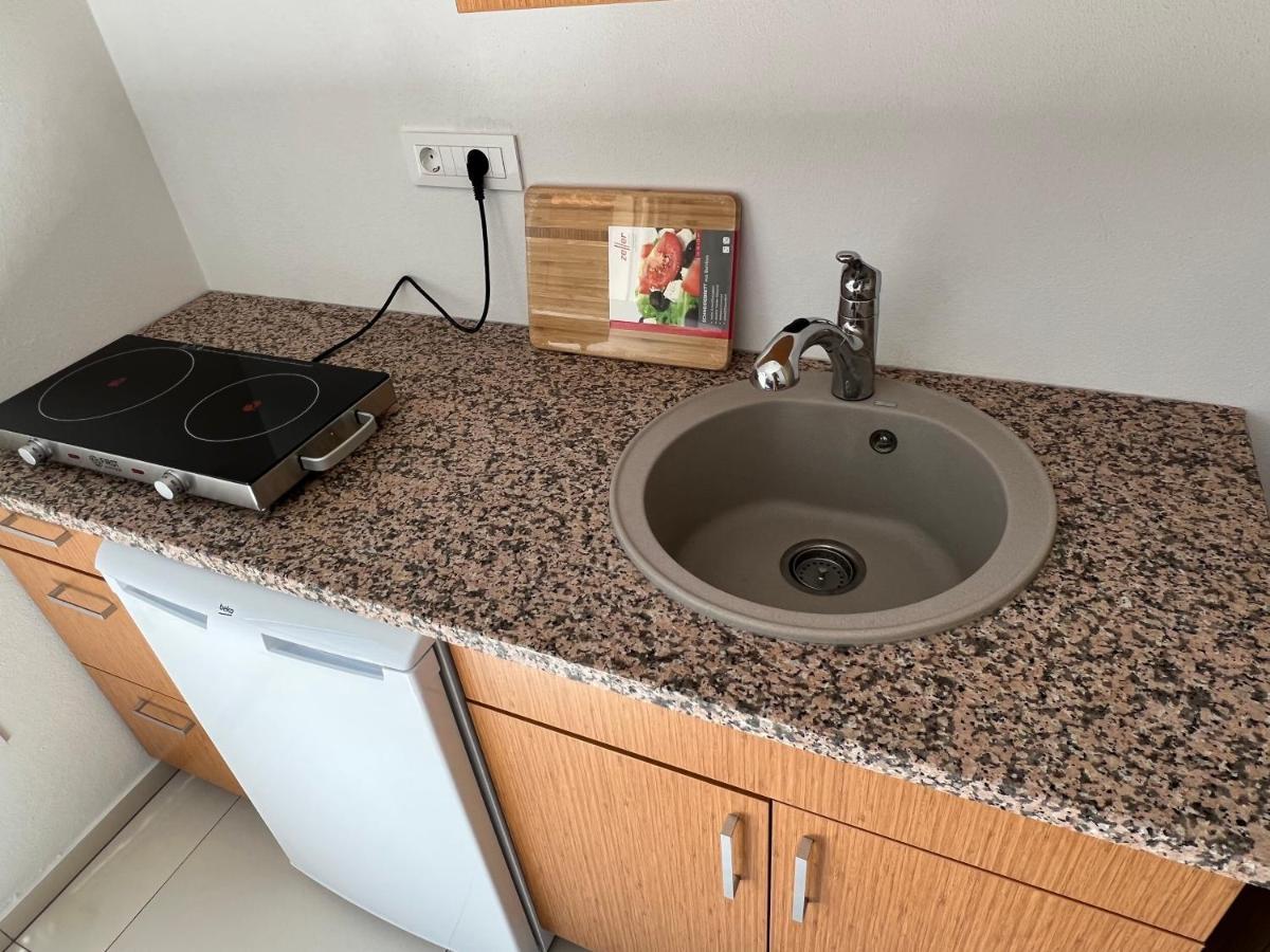 Apartments Stuart Utjeha Εξωτερικό φωτογραφία