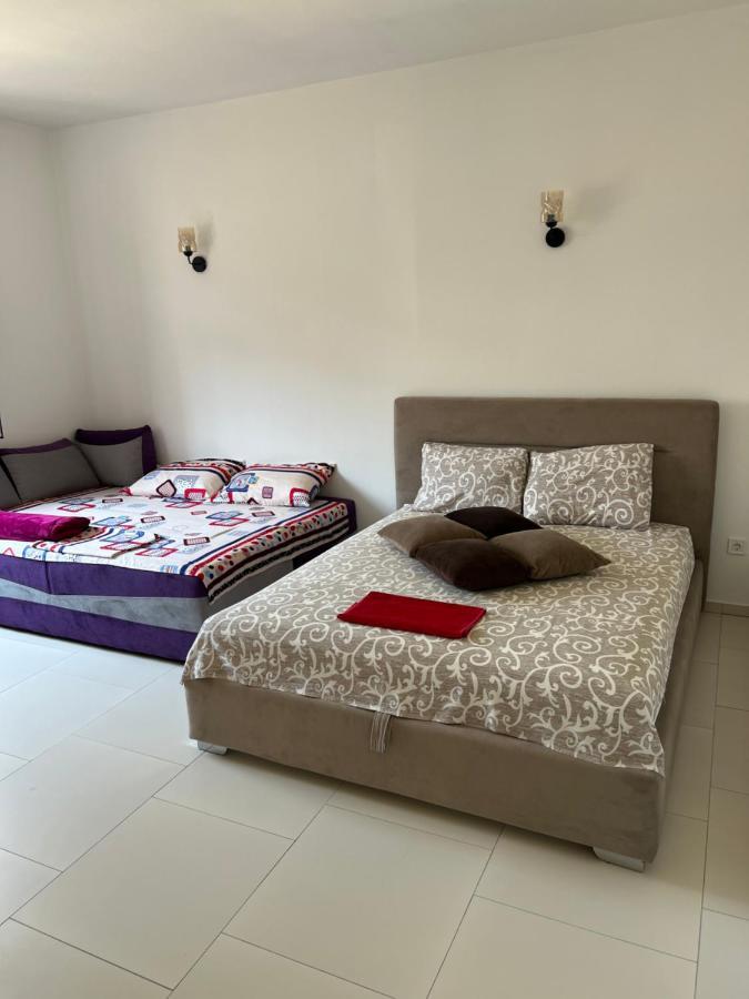 Apartments Stuart Utjeha Εξωτερικό φωτογραφία