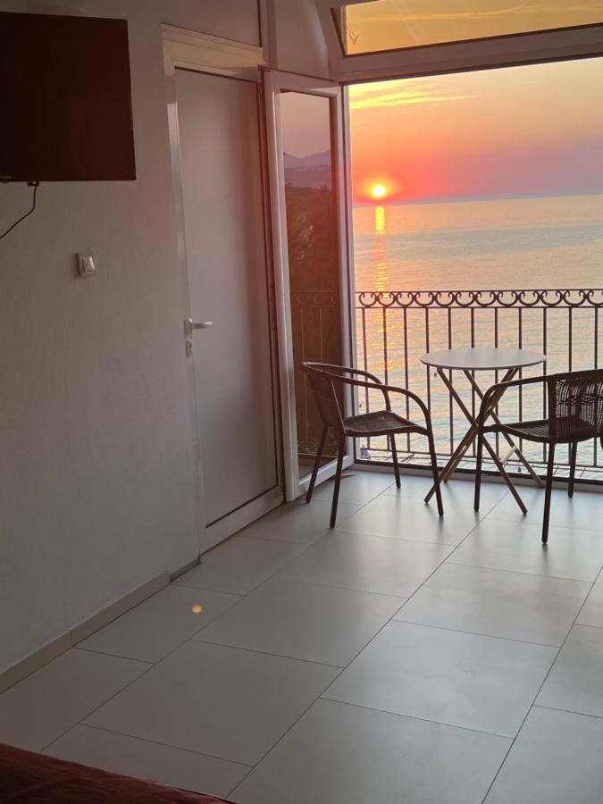 Apartments Stuart Utjeha Εξωτερικό φωτογραφία