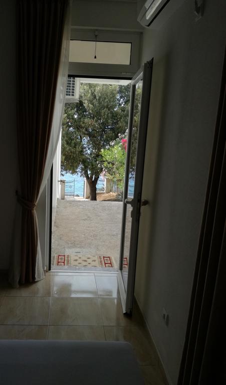 Apartments Stuart Utjeha Εξωτερικό φωτογραφία